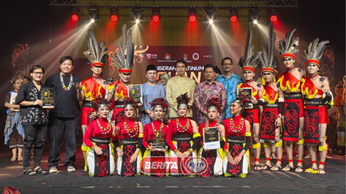 CITRA TARI NUSANTARA 2025 : KEPELBAGAIAN BUDAYA NUSANTARA DISERLAHKAN DI BINTULU 